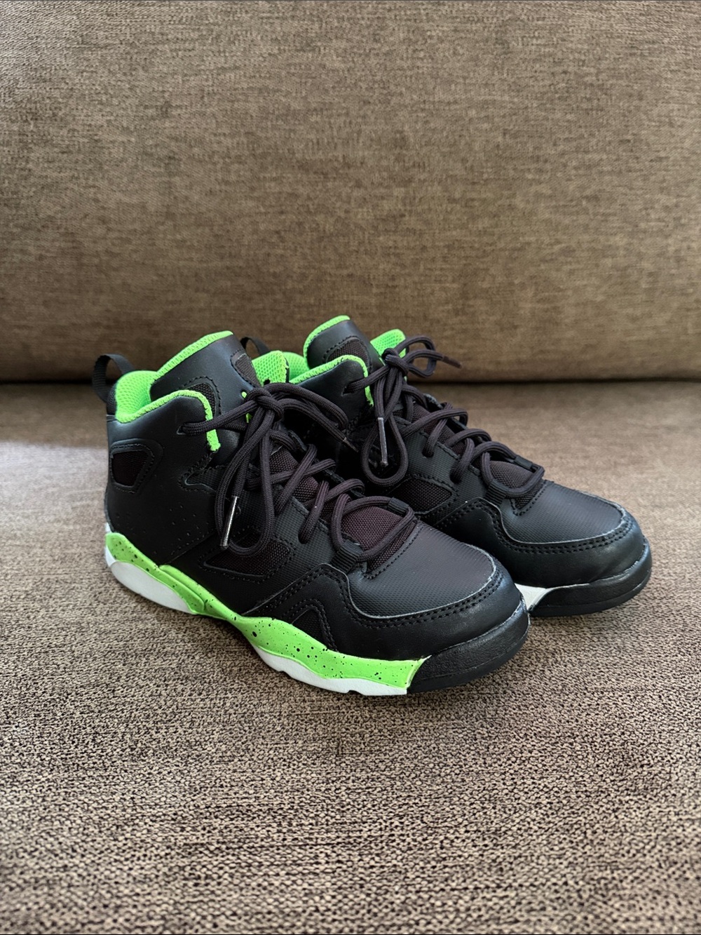 Jordan Flight Club '91 PS "Black Green Strike" Sneakers - Size 12C